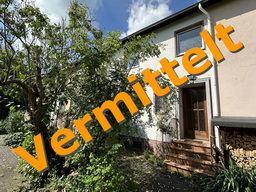 Ein Reihenhaus, welches durch die Immobilienvermittlung Ziolka vermittelt worden ist.