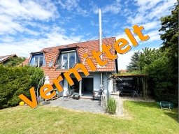 Eine Doppelhaushälfte, welche durch die Immobilienvermittlung Ziolka vermittelt worden ist.